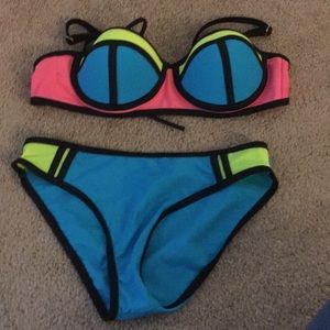 Girl's bathing suit